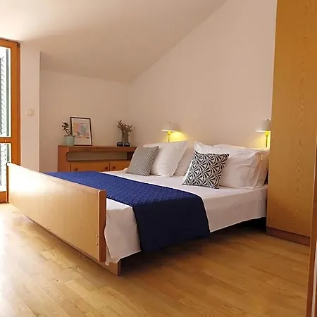 Hotel Miodrag 3*