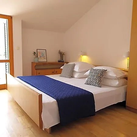 Miodrag Hotel 3*